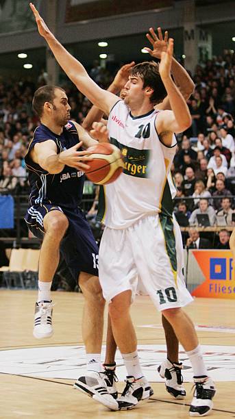 和较高的薪 和较高的薪