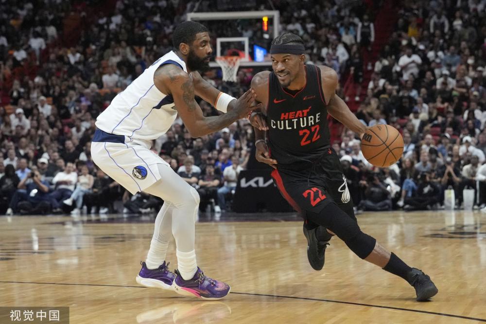 他既可以出 他既可以出