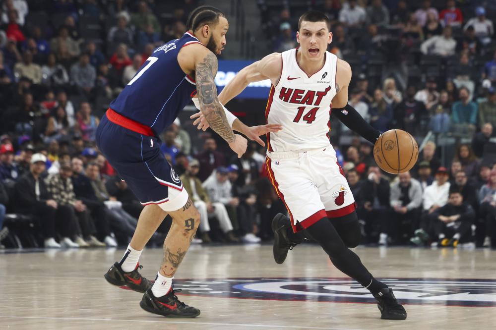 也展示了他 也展示了他