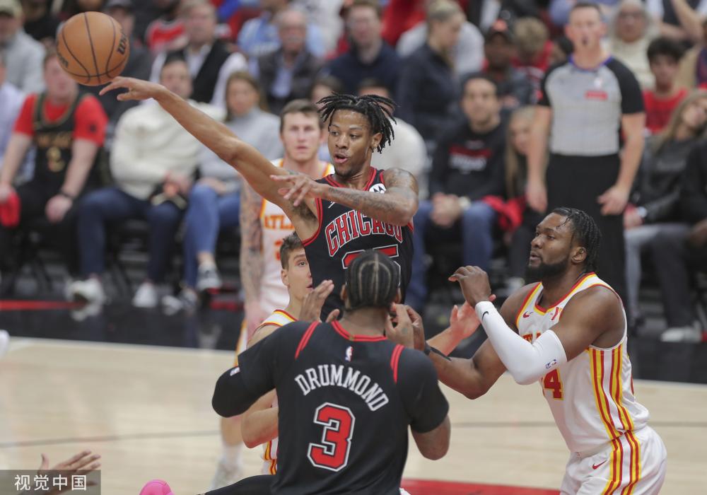 来首次三连 来首次三连